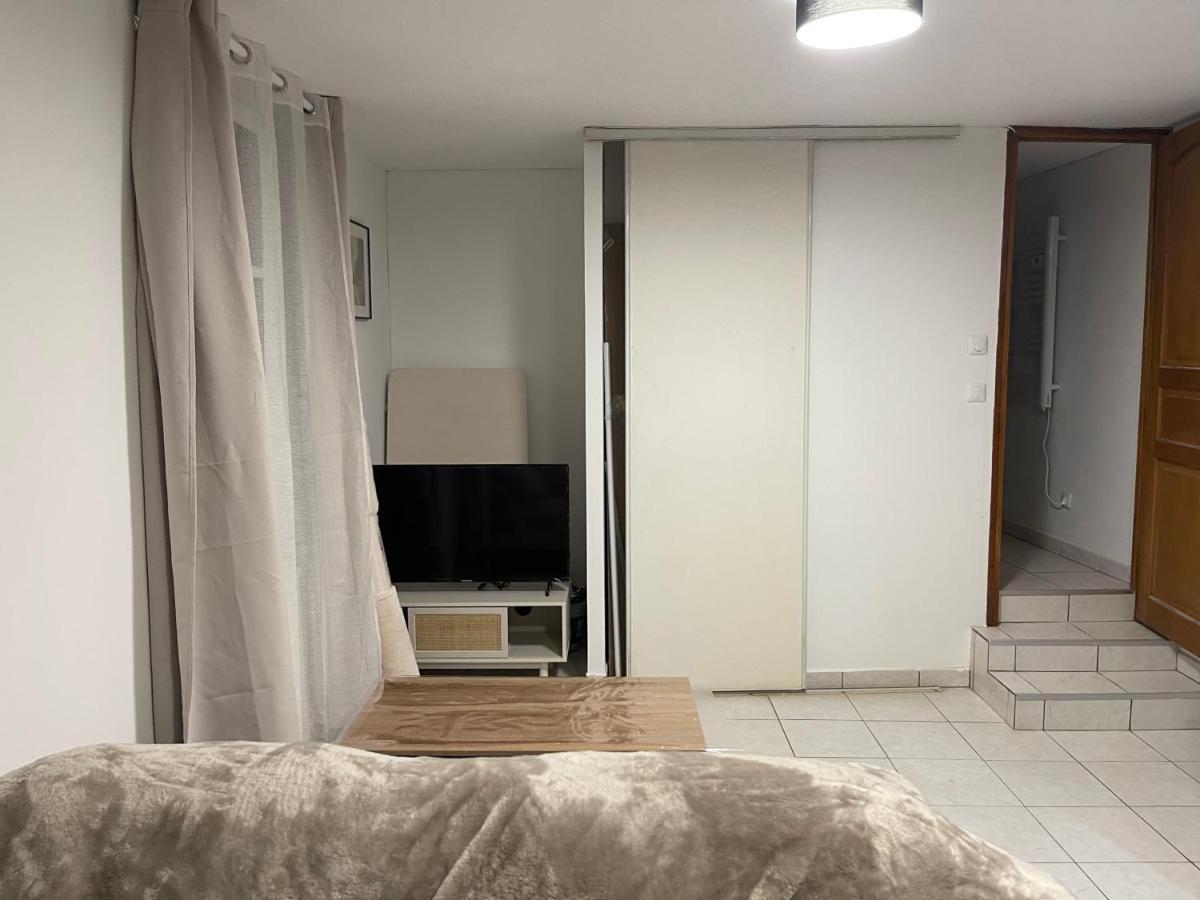 Le Victoria Apartment องเฟลอร์ ภายนอก รูปภาพ